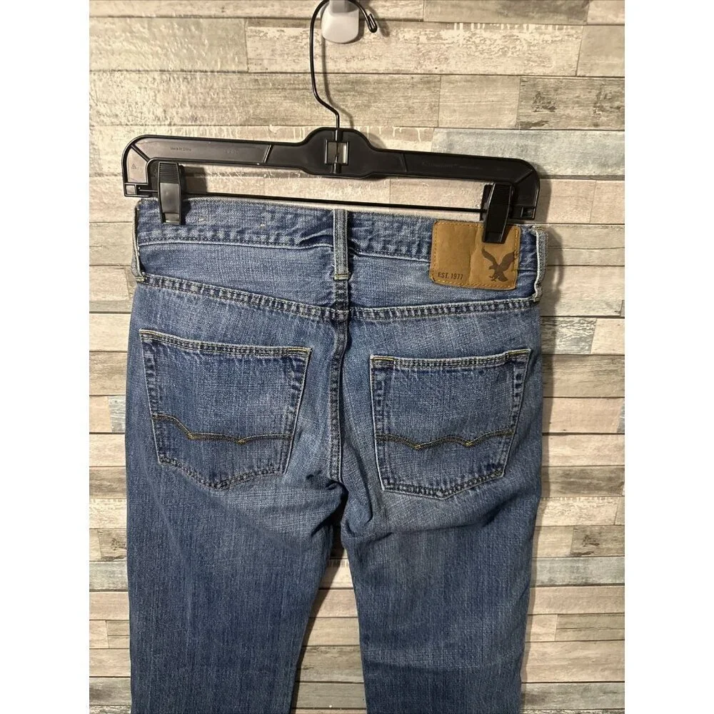 Men’s American Eagle Denim Jeans Medium Wash Slim Straight Size 26x28